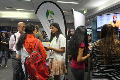 Interaction&#32;at&#32;Career&#32;Fair&#32;at&#32;AUT