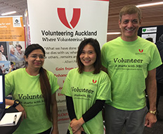 Volunteering Auckland helpers